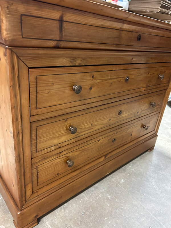 Louis Philippe Commode